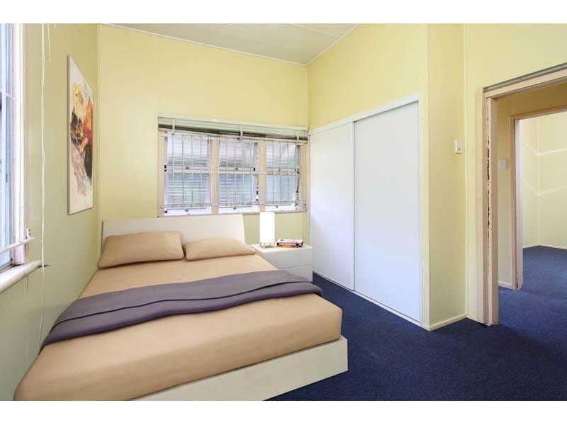 43 Hill St, North Ipswich QLD 4305