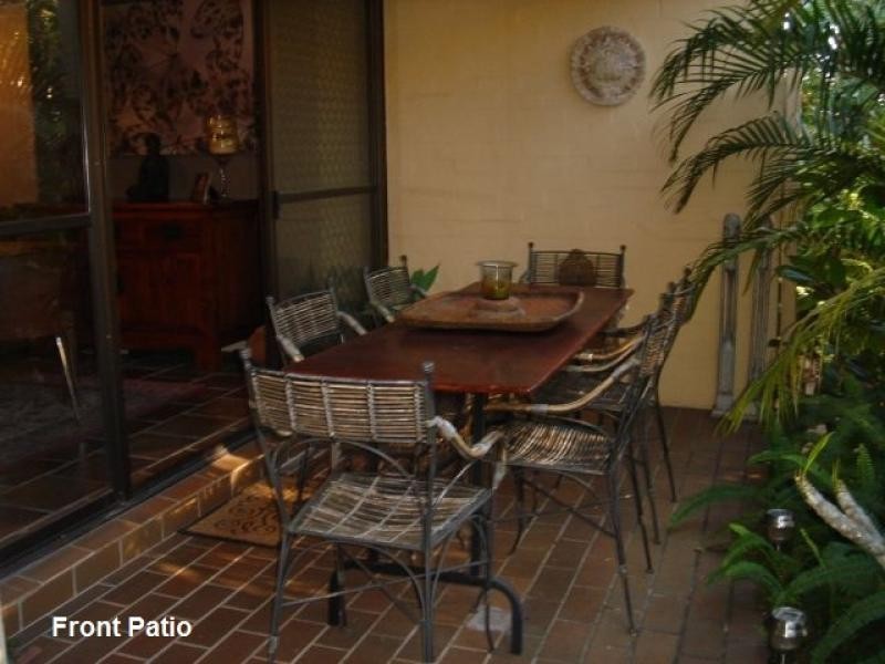 111 Markeri Street, Mermaid Waters QLD 4218