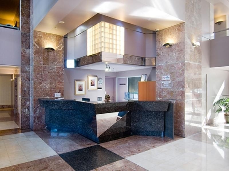 12 Commodore Drive, Paradise Waters QLD 4217