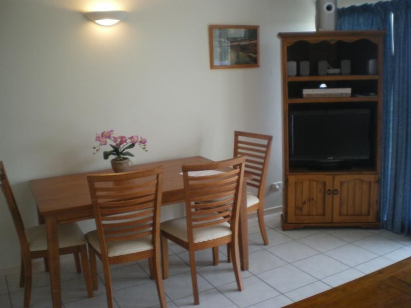 86 Ogden St, Townsville City QLD 4810