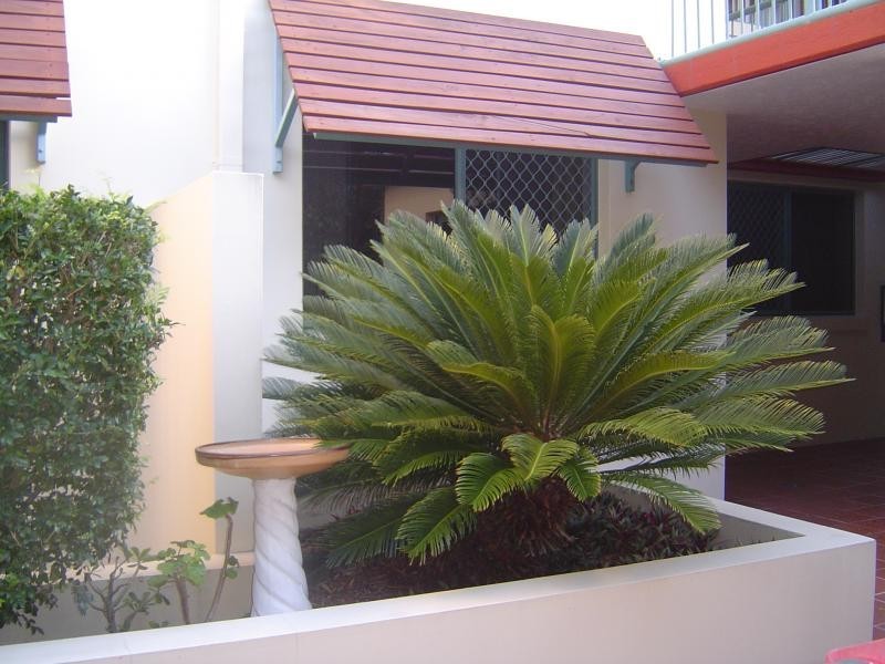 140 MARINE PARADE, Southport QLD 4215