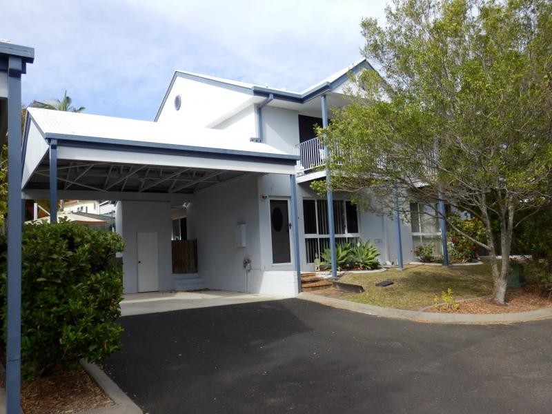 47 Hindes St, Lota QLD 4179