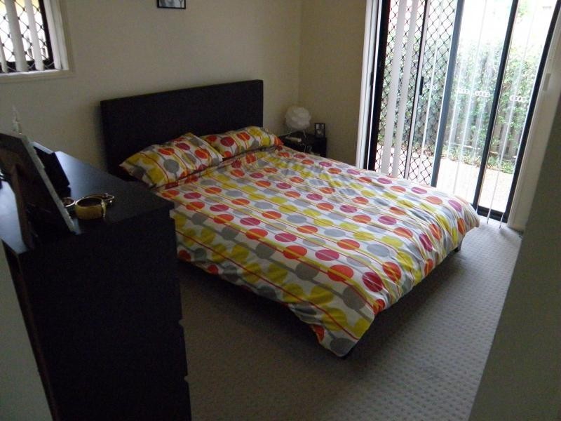 110 Scrub Rd, Carindale QLD 4152