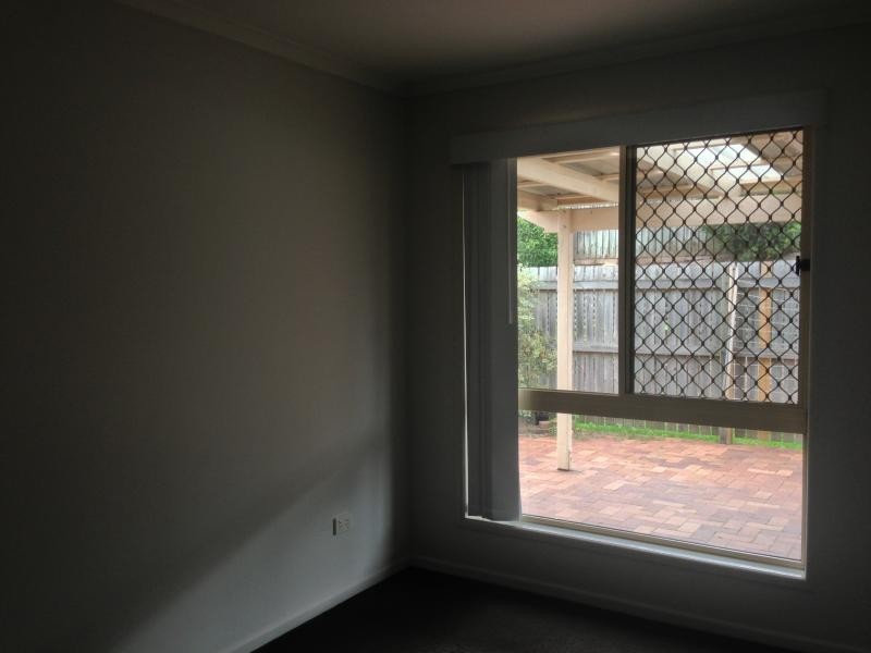 30 Meadowlands Rd, Carindale QLD 4152