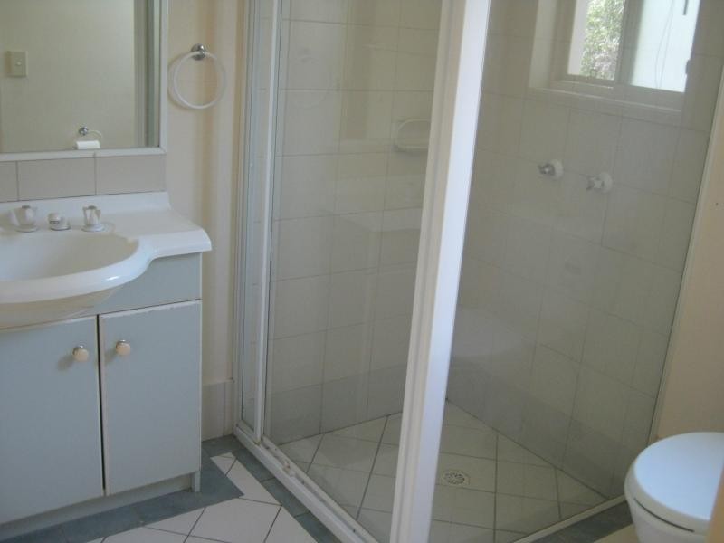 42 Ancona St, Carrara QLD 4211