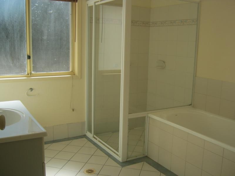 42 Ancona St, Carrara QLD 4211