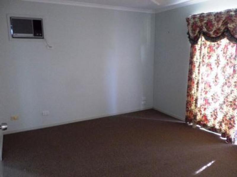 37 BUNKER AVE, Urraween QLD 4655