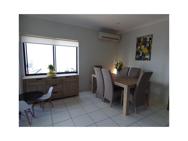 101/16 Surbiton Court, Carindale QLD 4152