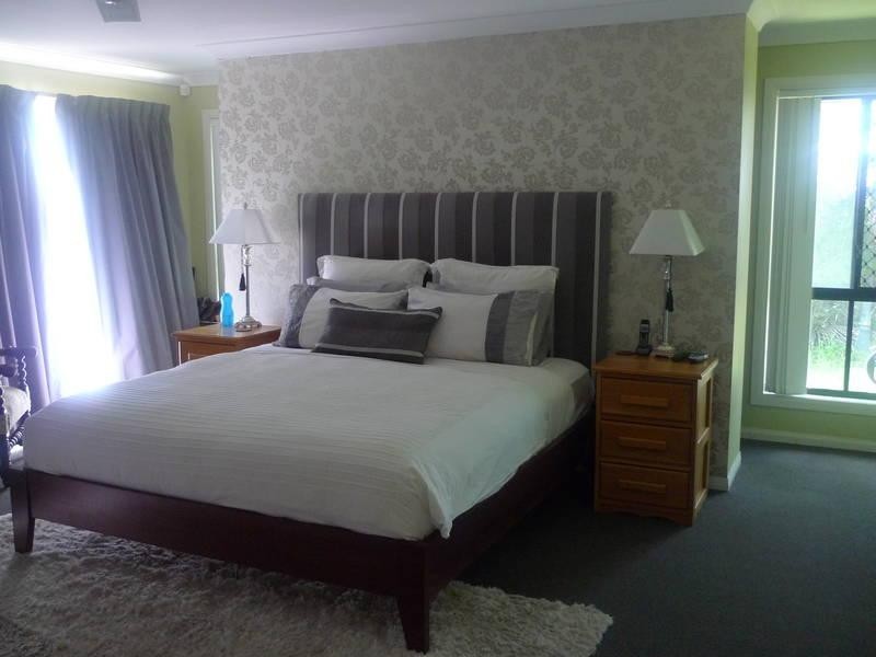 6 Poynter Street, Redland Bay QLD 4165