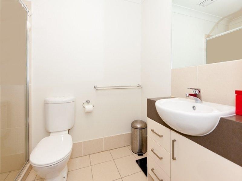 35 Hamilton Road, Moorooka QLD 4105