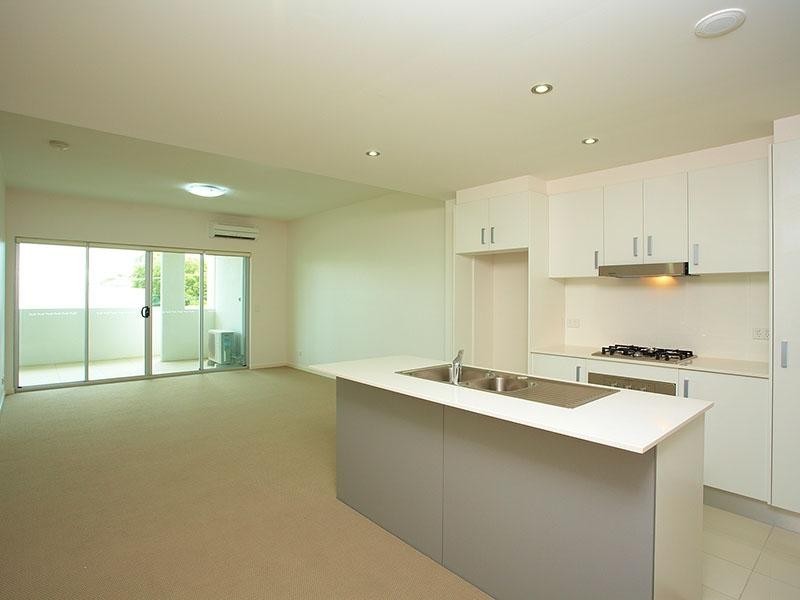 28 Ferry Rd, West End QLD 4101