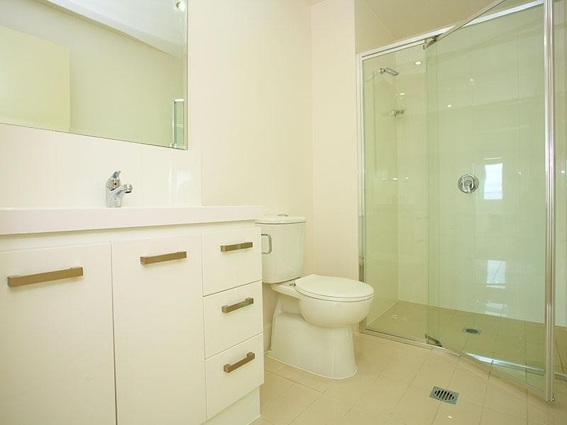 28 Ferry Rd, West End QLD 4101