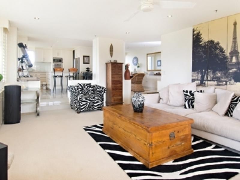 1 PEAK, Main Beach QLD 4217