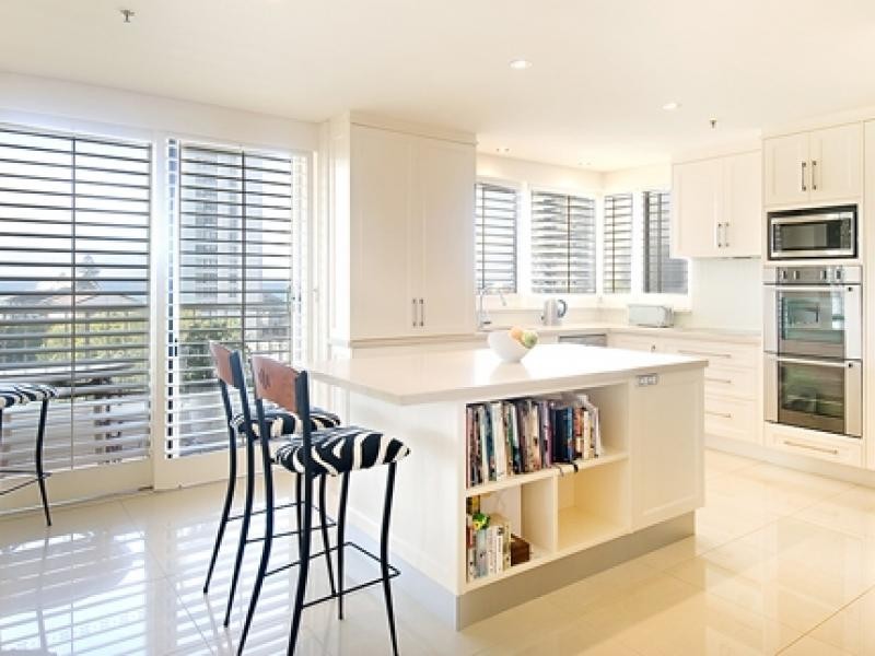 1 PEAK, Main Beach QLD 4217