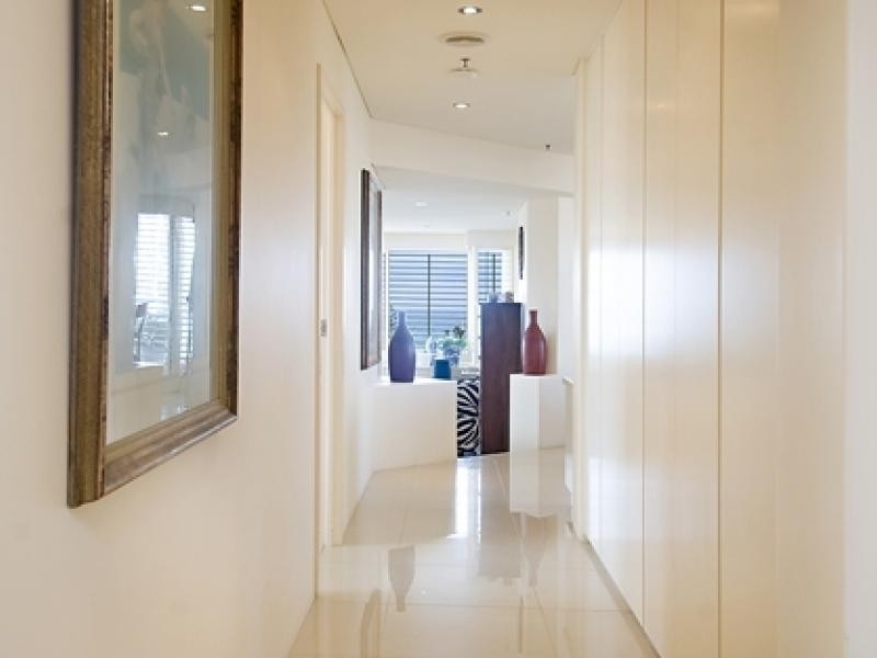 1 PEAK, Main Beach QLD 4217