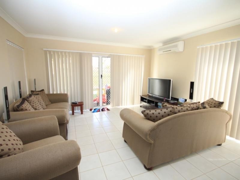 11 Sauvignon Parade, Upper Coomera QLD 4209