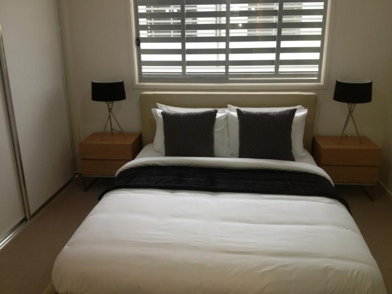 2 Beezley Street, Glen Eden QLD 4680