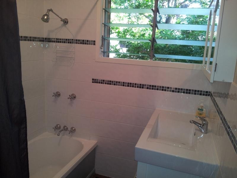 5 Morley Street, West Gladstone QLD 4680