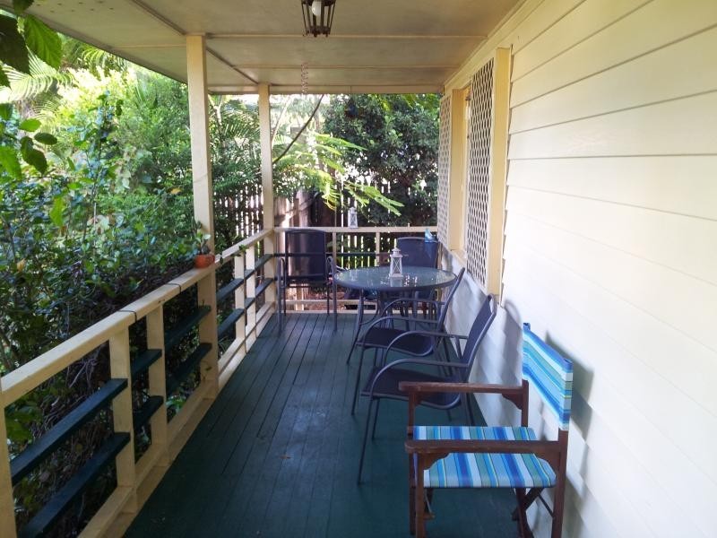 5 Morley Street, West Gladstone QLD 4680