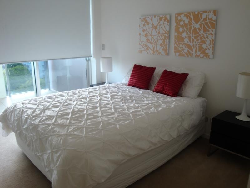 53 Darrambal, Chevron Island QLD 4217