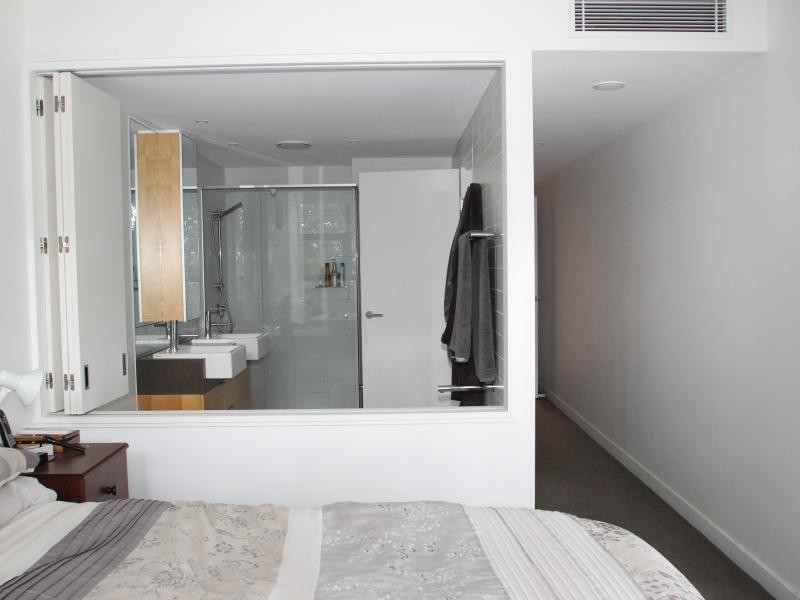 10 Pidgeon Close, West End QLD 4101