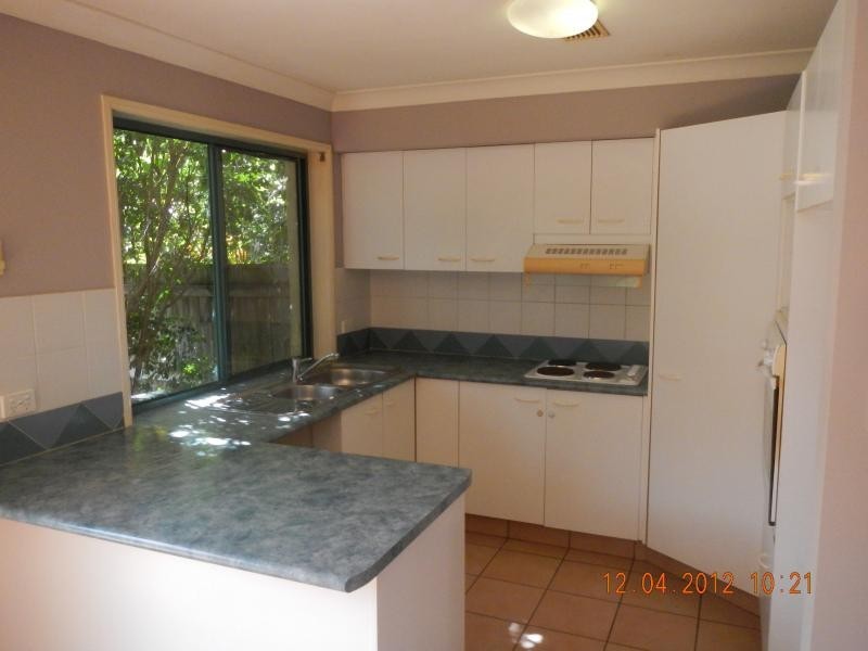 28 Ancona St, Carrara QLD 4211