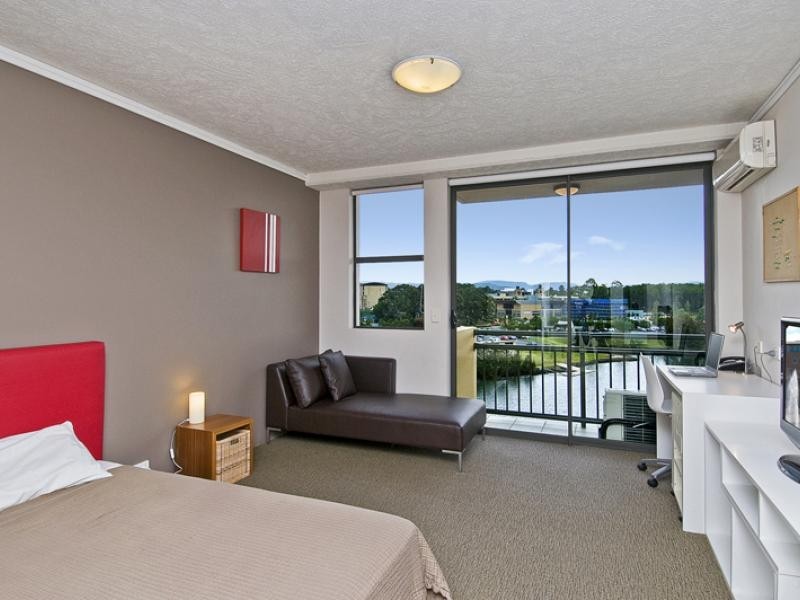 25 Lake Orr Drive, Robina QLD 4226