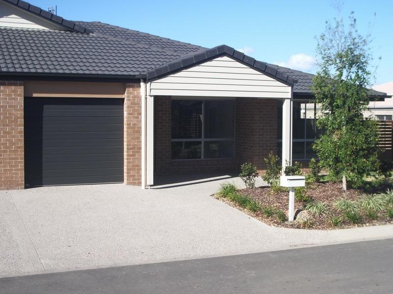 230 Pulgul St, Urangan QLD 4655