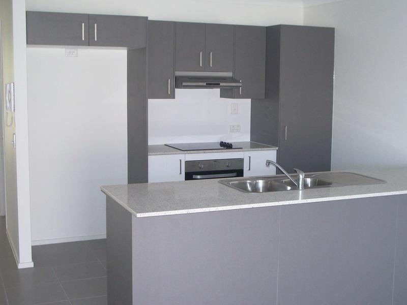 230 Pulgul St, Urangan QLD 4655