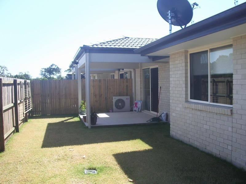 230 Pulgul St, Urangan QLD 4655
