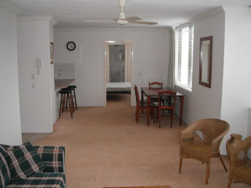 13 FAIRWAY DRIVE, Clear Island Waters QLD 4226