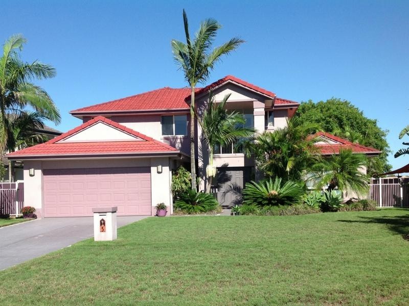 Hope Island QLD 4212