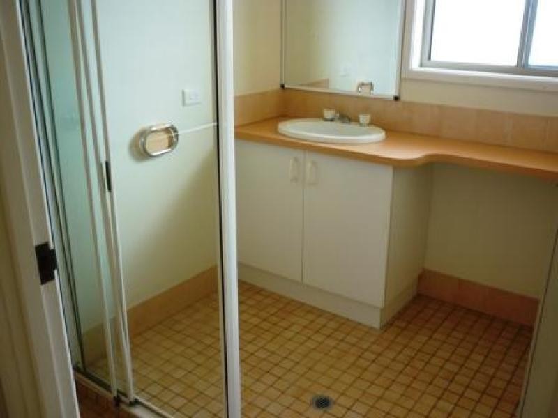 27 Greenway Drive, Pialba QLD 4655