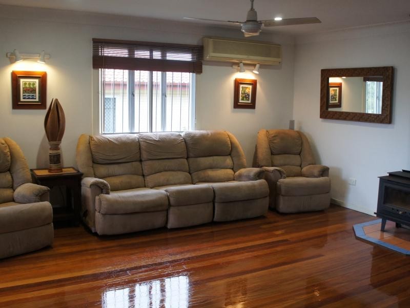 49 Garie Street, Wishart QLD 4122