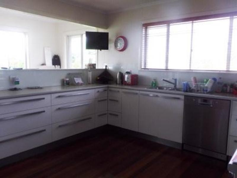 148 Long St, Point Vernon QLD 4655