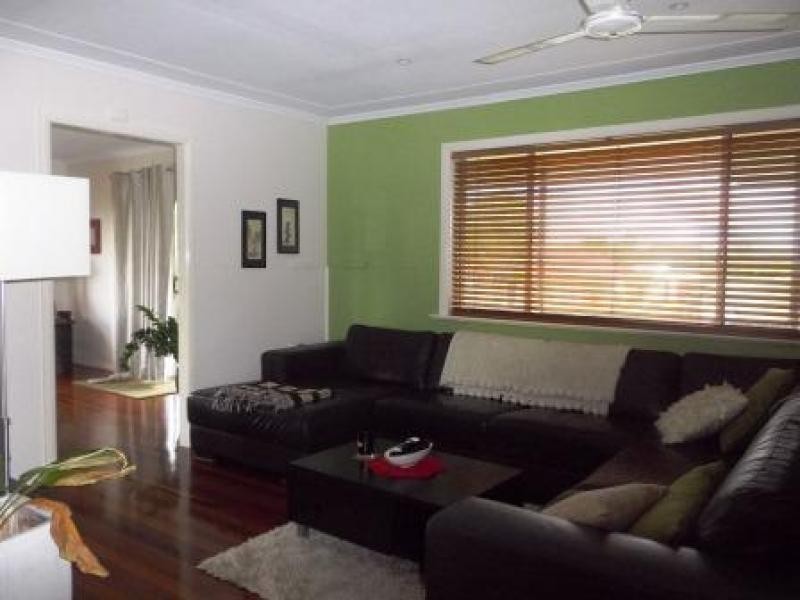 148 Long St, Point Vernon QLD 4655