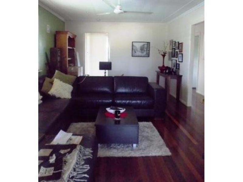 148 Long St, Point Vernon QLD 4655