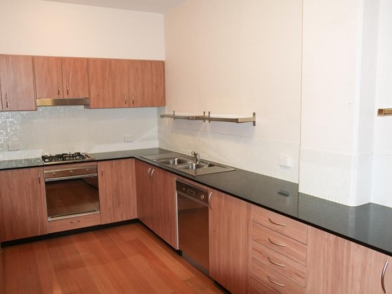 24 MACQUARIE STREET, Teneriffe QLD 4005