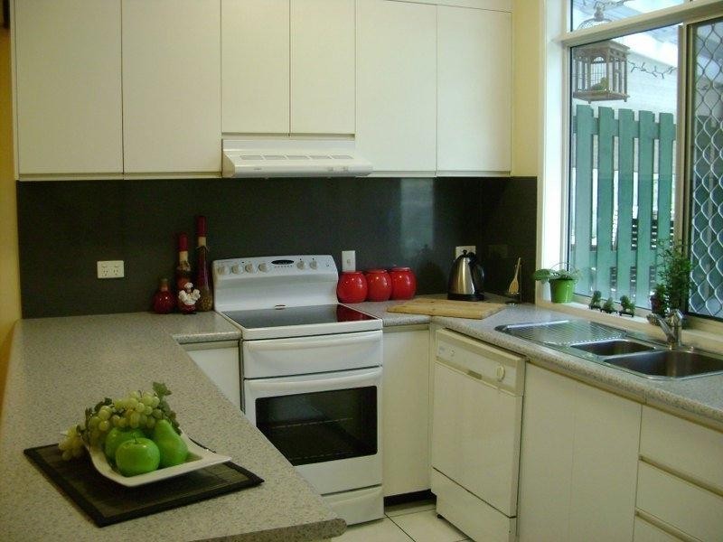 27 Lani street, Wishart QLD 4122