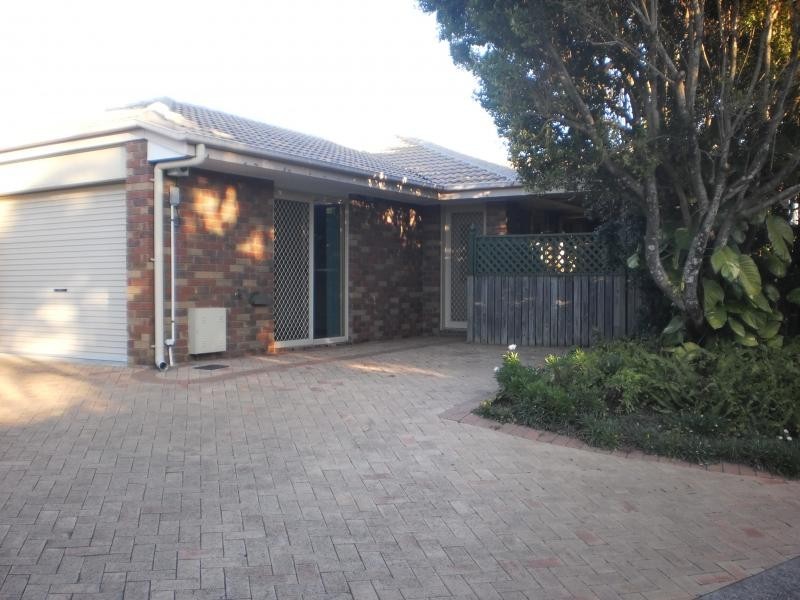 128 Meadowlands Road,, Carina QLD 4152