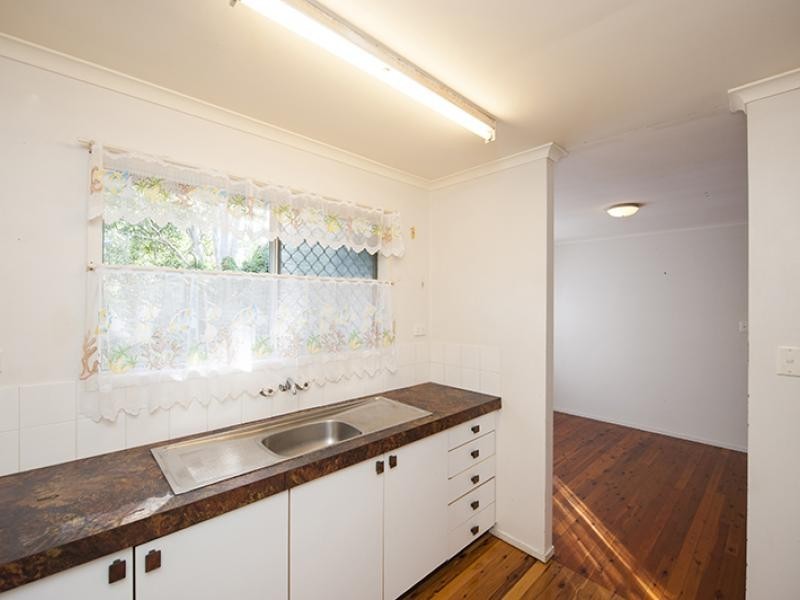 80 Shaw Street, New Auckland QLD 4680