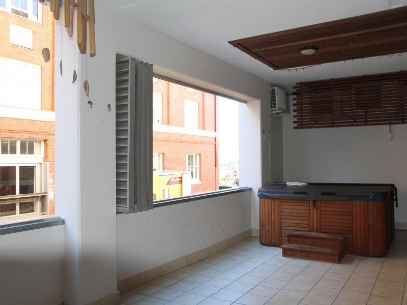 24 MACQUARIE STREET, Teneriffe QLD 4005