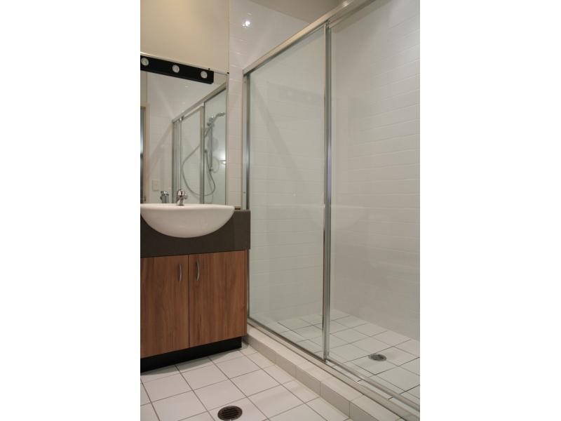 24 MACQUARIE STREET, Teneriffe QLD 4005