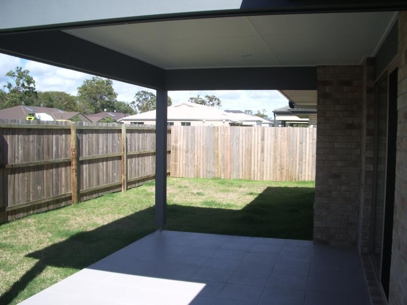 230 Pulgul St, Urangan QLD 4655