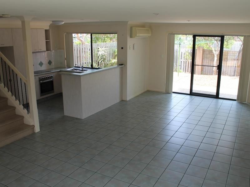 1 Secondary St, Upper Coomera QLD 4209