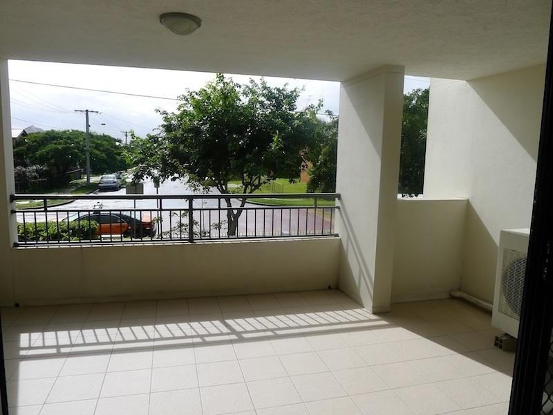 35 Hamilton Road, Moorooka QLD 4105