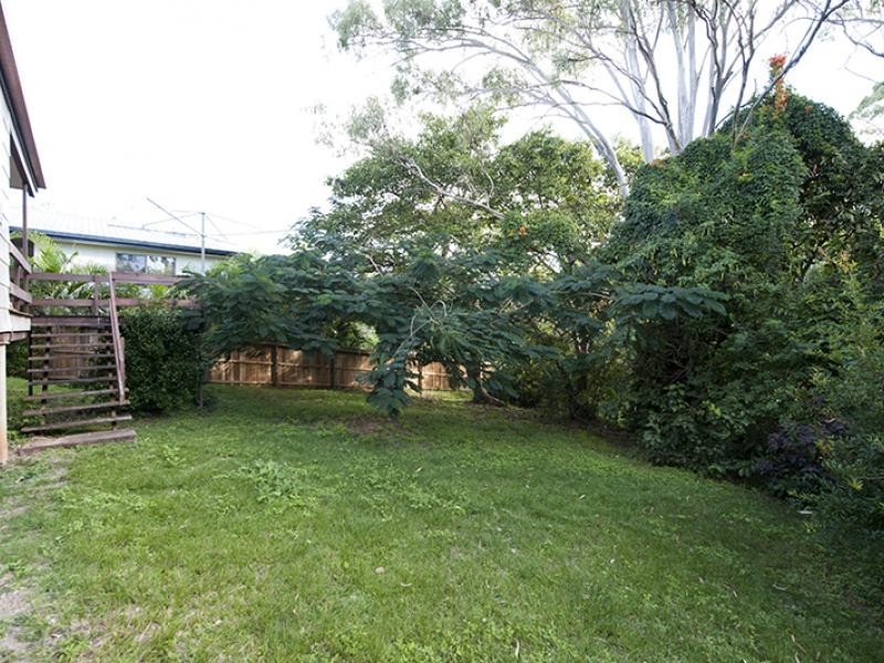 80 Shaw Street, New Auckland QLD 4680