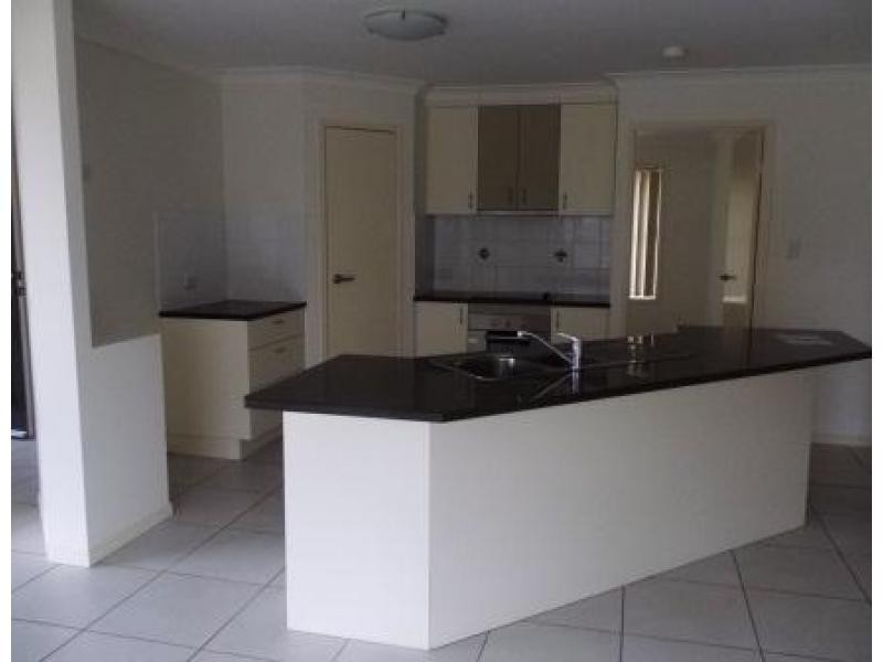 48 BOUNTY CIRCUIT, Eli Waters QLD 4655