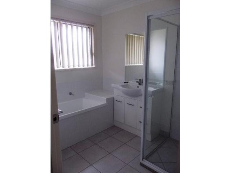 48 BOUNTY CIRCUIT, Eli Waters QLD 4655