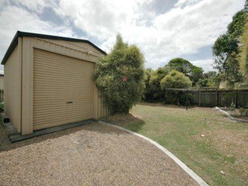 90 Cunningham St, Urangan QLD 4655